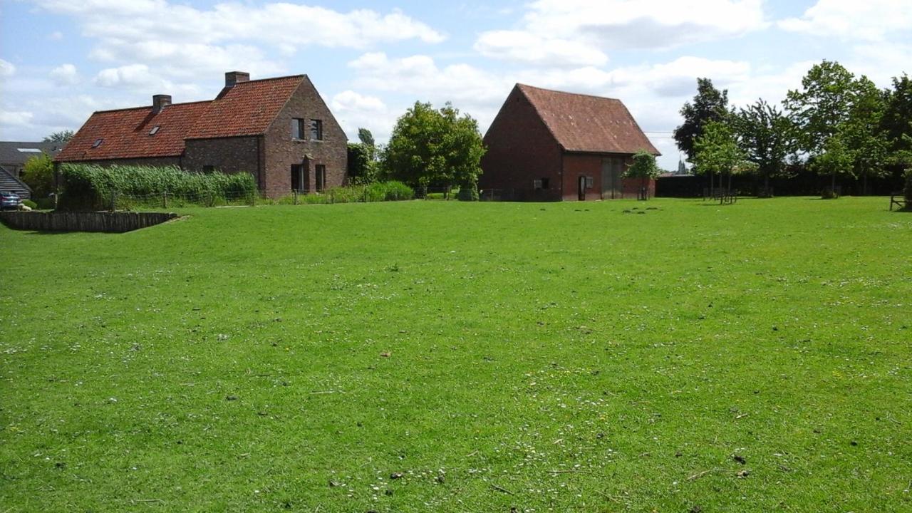 B&B De Hulst Izegem Εξωτερικό φωτογραφία